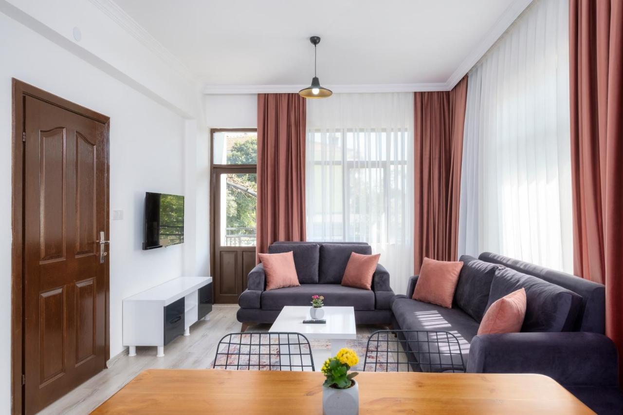 קמר Sayan Apart Hotel מראה חיצוני תמונה