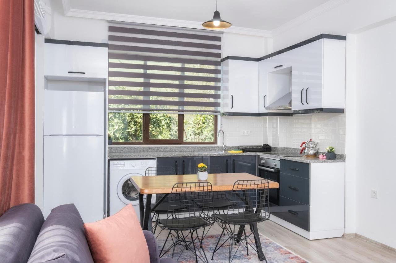 קמר Sayan Apart Hotel מראה חיצוני תמונה
